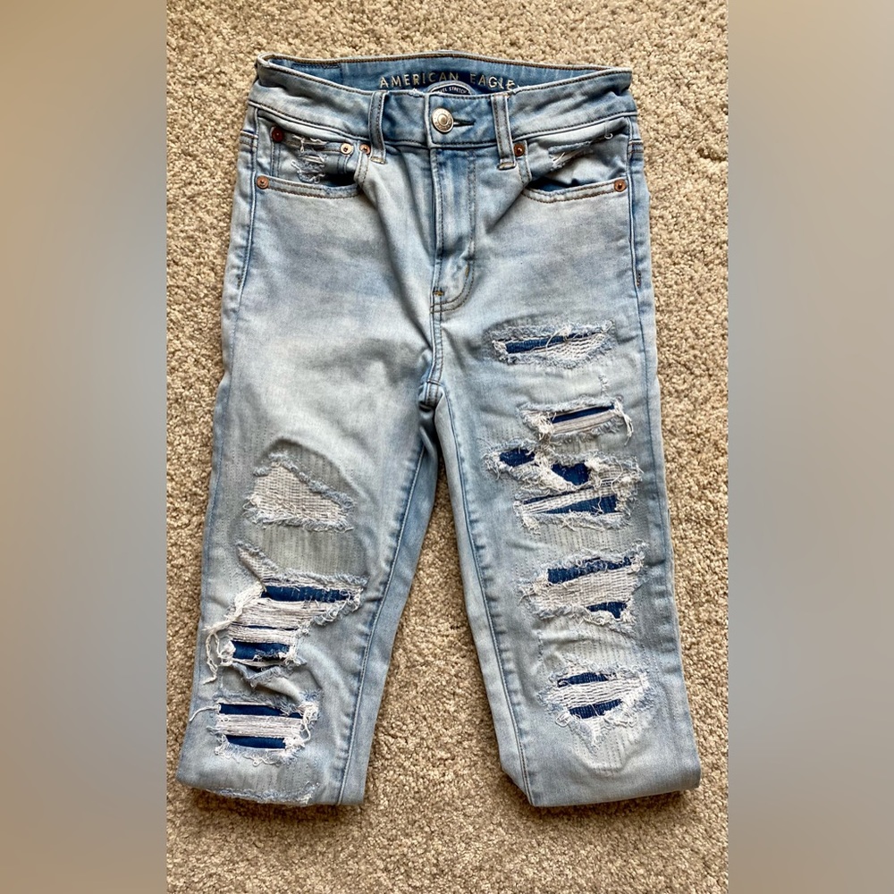 American Eagle ripped jeans, next level stretch, size 6